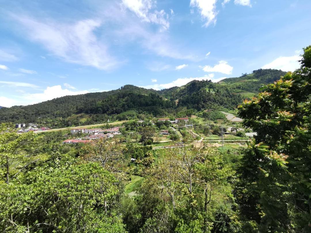 Selesa Hillhomes 1 At Bukit Tinggi Bentong Exterior photo